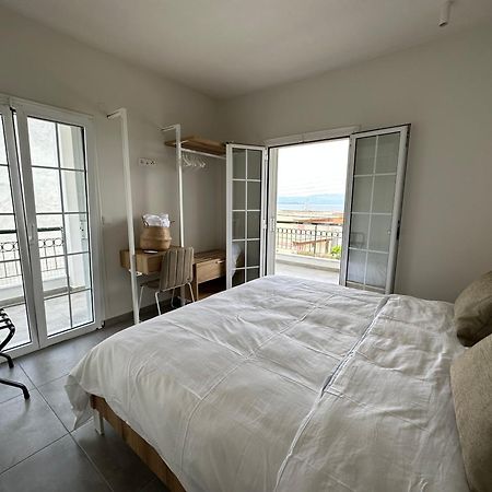 Villa Eleni Greece - Wonderful Sea View Studios Νέα Ρόδα Εξωτερικό φωτογραφία